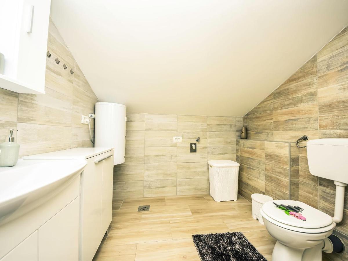 Apartment Matanovi Dvori-2 By Interhome ヴィル エクステリア 写真